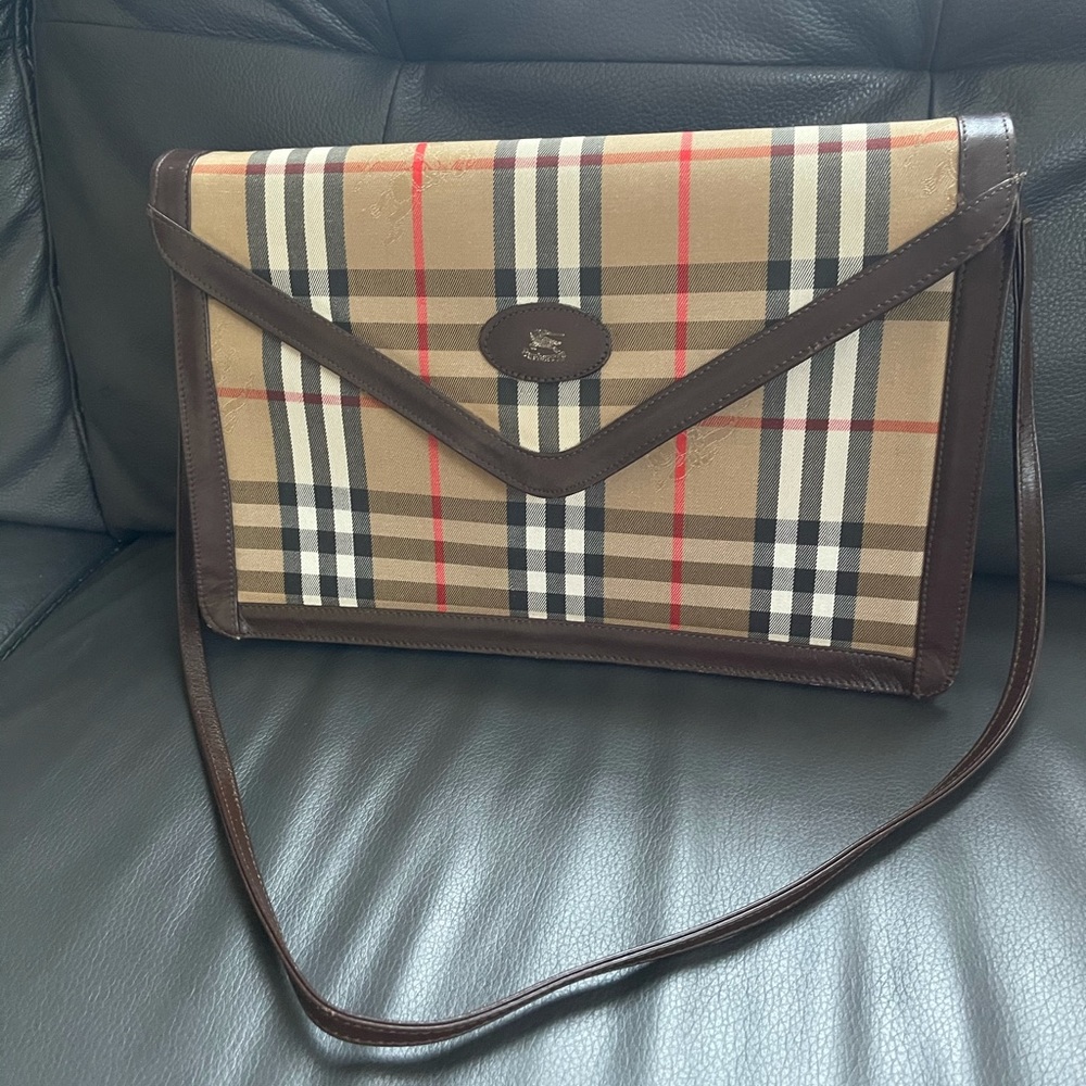 Vintage authentic Burberry